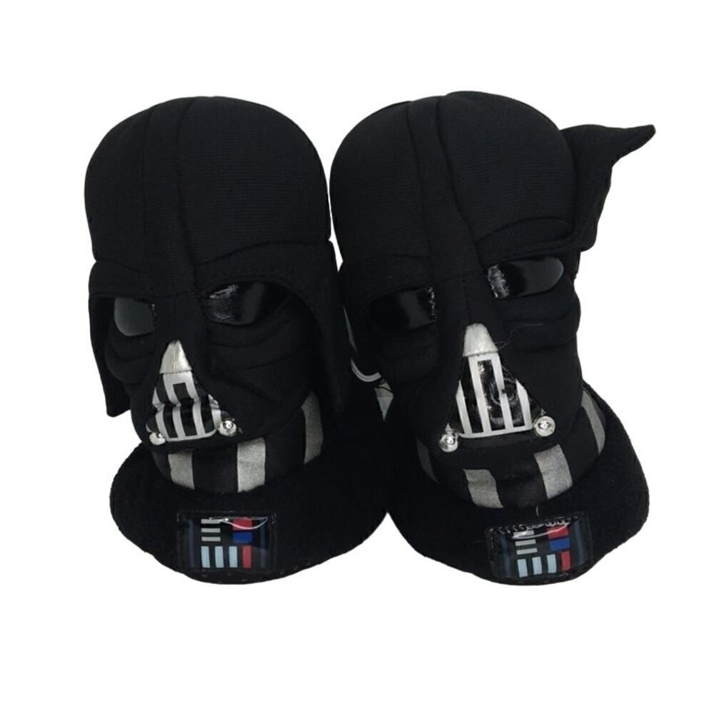 Star Wars Darth Vadar Boys NEW /Tags Boys cushioned Black Slippers- sz. 7/8 COOL